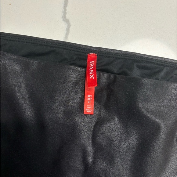 Spanx Black Faux Leather Leggings 3xl - Picture 2 of 6